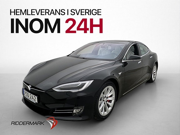 Tesla Model S 3 of 5