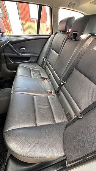BMW 520d 13 of 15