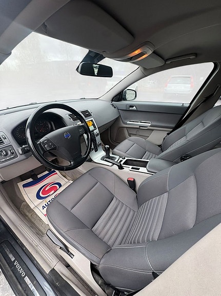 Volvo V50 15 of 15