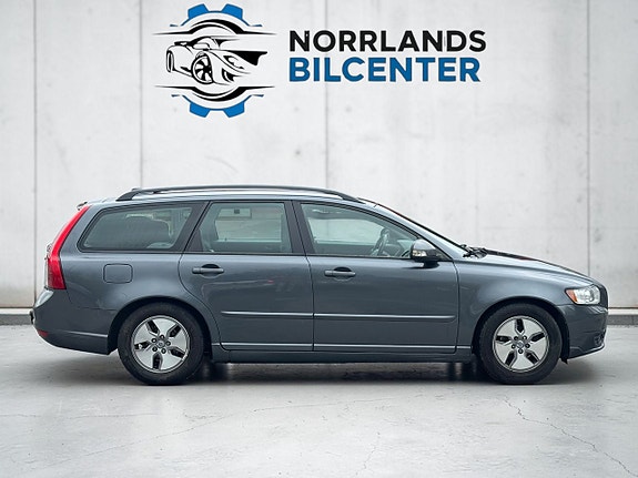 Volvo V50 9 of 15