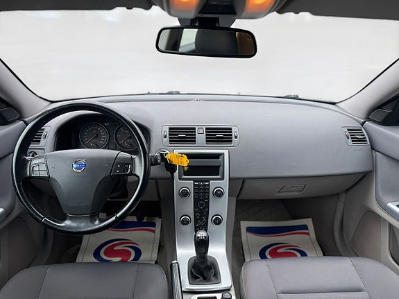 Volvo V50 14 of 15