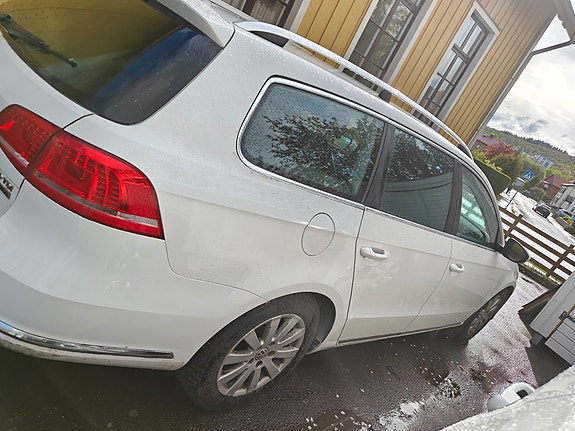 Volkswagen Passat 4 of 4