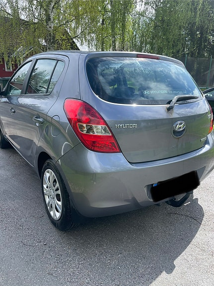 Hyundai i20 4 of 5