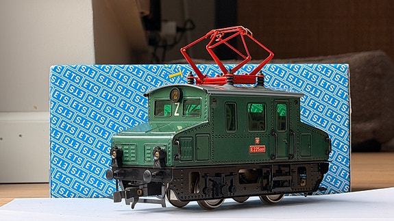 Product image 3 of 9
