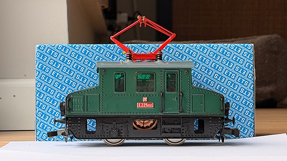 Product image 8 of 9