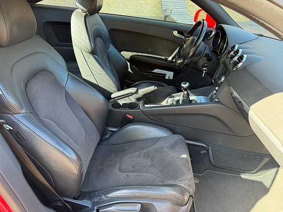 Audi TT 8 of 10