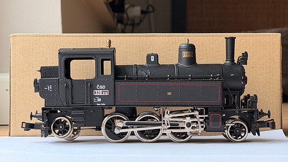 Product image 8 of 9