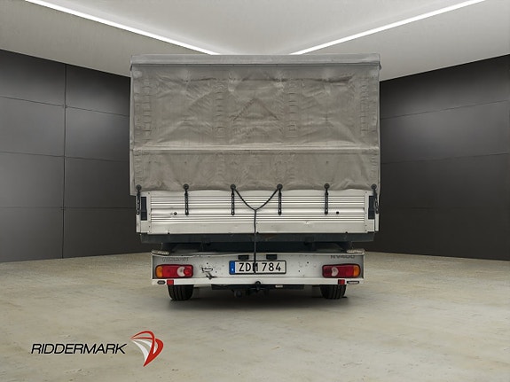 Nissan NV400 9 of 27