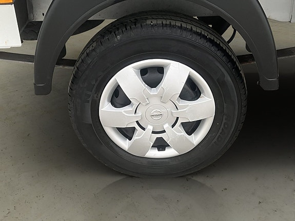 Nissan NV400 26 of 27