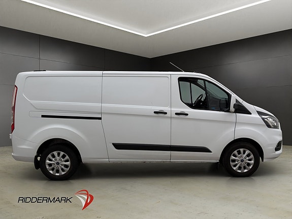 Ford Transit Custom 2 of 5