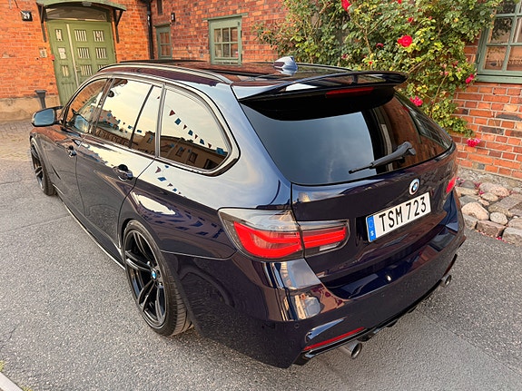 BMW 340i 5 of 5
