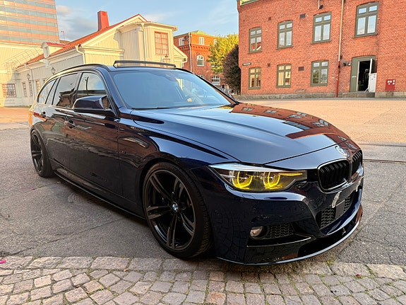 BMW 340i 2 of 5