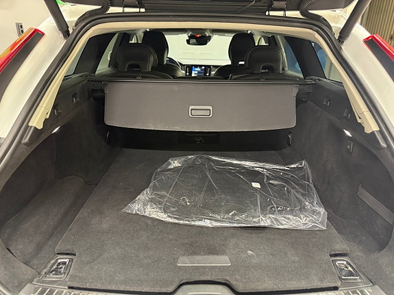 Volvo V90 18 of 19