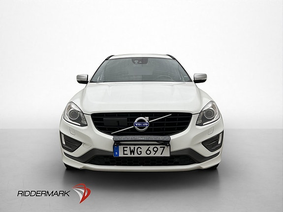 Volvo XC60 2 of 30