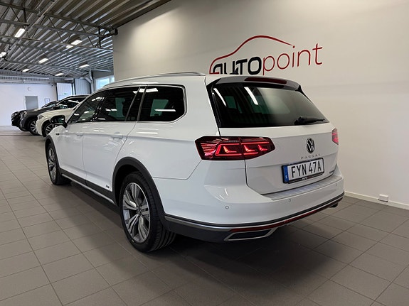 Volkswagen Passat Alltrack 5 of 5