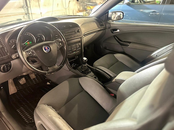 Saab 9-3 12 of 17