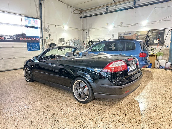 Saab 9-3 4 of 5