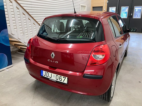 Renault Clio 4 of 5