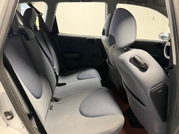 Honda Jazz 14 of 16