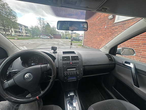 Volkswagen Polo 5 of 5