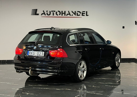 BMW 330d 6 of 24