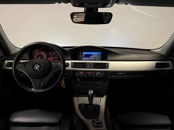 BMW 330d 24 of 24