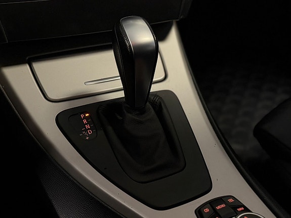 BMW 330d 13 of 24