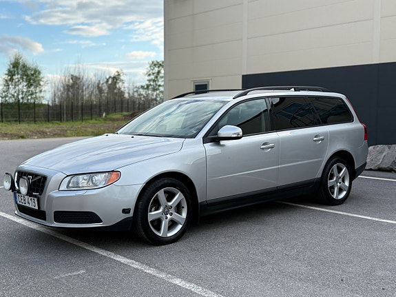 Volvo V70 25 of 30