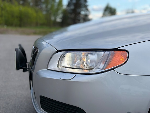 Volvo V70 28 of 30
