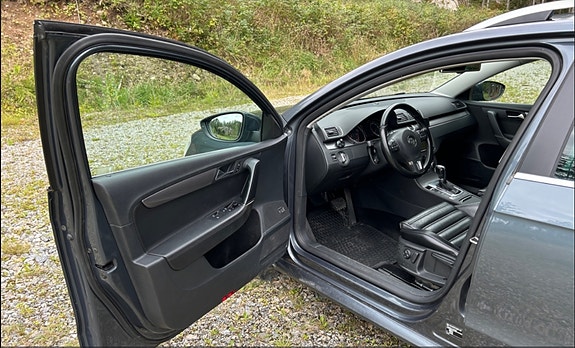 Volkswagen Passat 4 of 5