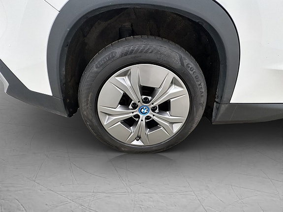 BMW iX1 30 of 30