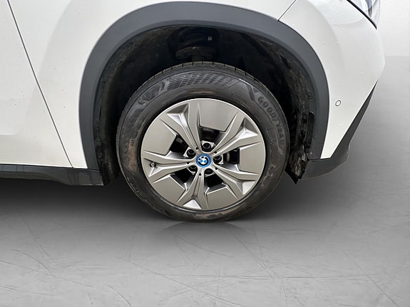 BMW iX1 29 of 30