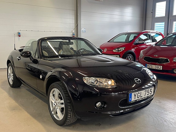 Mazda MX-5 5 of 14