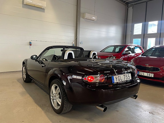 Mazda MX-5 12 of 14