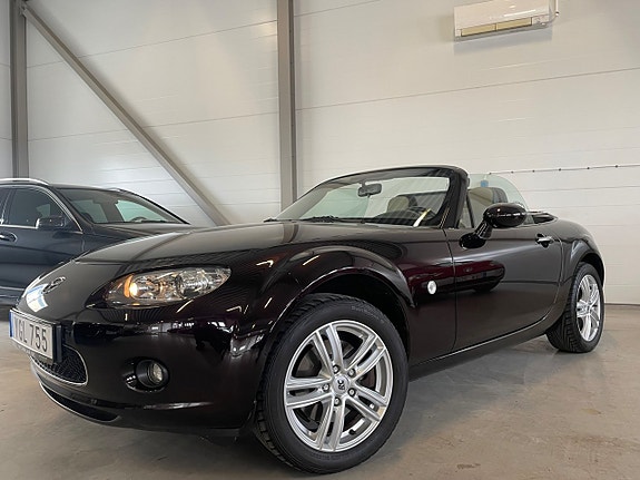 Mazda MX-5 2 of 14