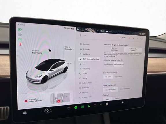Tesla Model 3 22 of 30