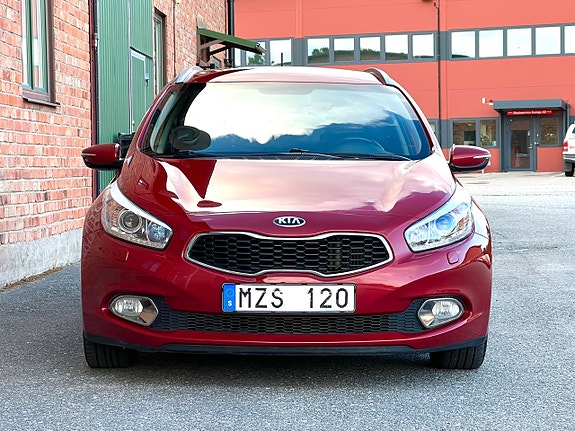 Kia Ceed 2 of 19