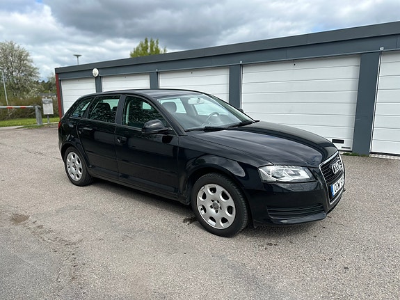 Audi A3 3 of 18