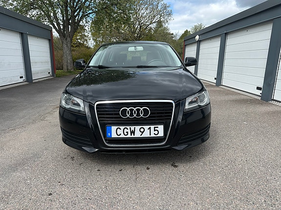 Audi A3 2 of 18