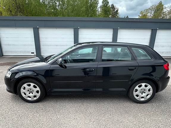 Audi A3 8 of 18