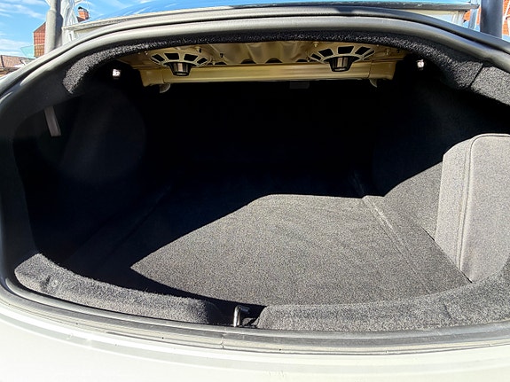 Tesla Model 3 19 of 20