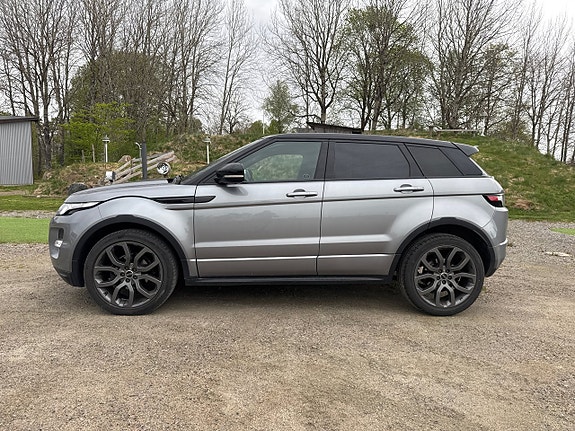 Land Rover Range Rover Evoque 4 of 5