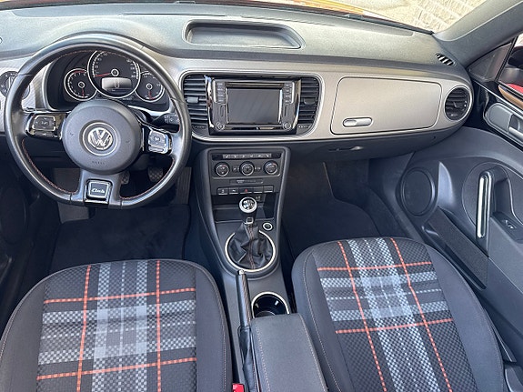 Volkswagen Beetle 10 of 27
