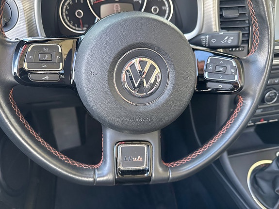 Volkswagen Beetle 17 of 27