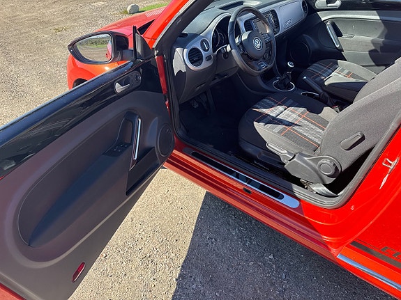 Volkswagen Beetle 21 of 27