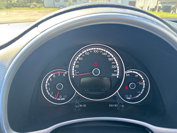Volkswagen Beetle 25 of 27