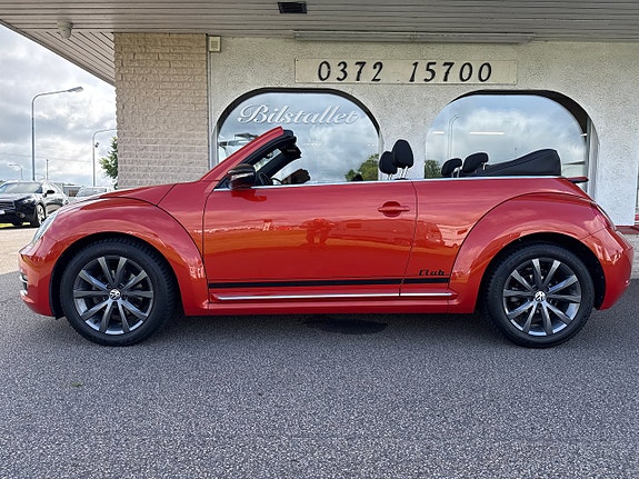Volkswagen Beetle 2 of 5