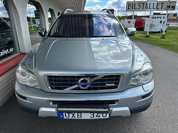 Volvo XC90 14 of 21