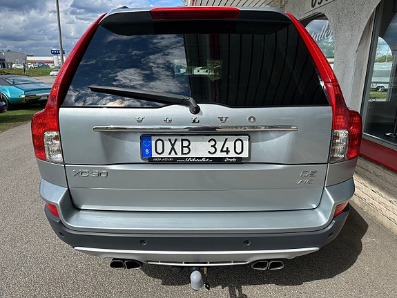 Volvo XC90 8 of 21
