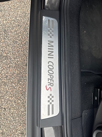 MINI Countryman Cooper S 9 of 21